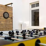 Altbau-Studio 230m² mit Wintergarten bis 10 Pers.